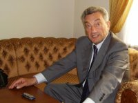 Двуликий «Гайс» в Париже