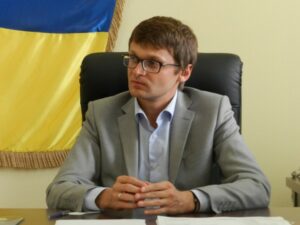 Гипержадность чиновника юстиции Куценко: СМИ заставили его оплатить долги по алиментам брошенным малолетним детям