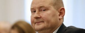 Судья Чаус и мыльные пузыри Луценко