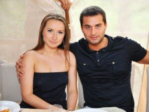8 будинків, 9 земельних ділянок та 31 квартира у столиці: Дружина заступника Кличка вразила своєю декларацією